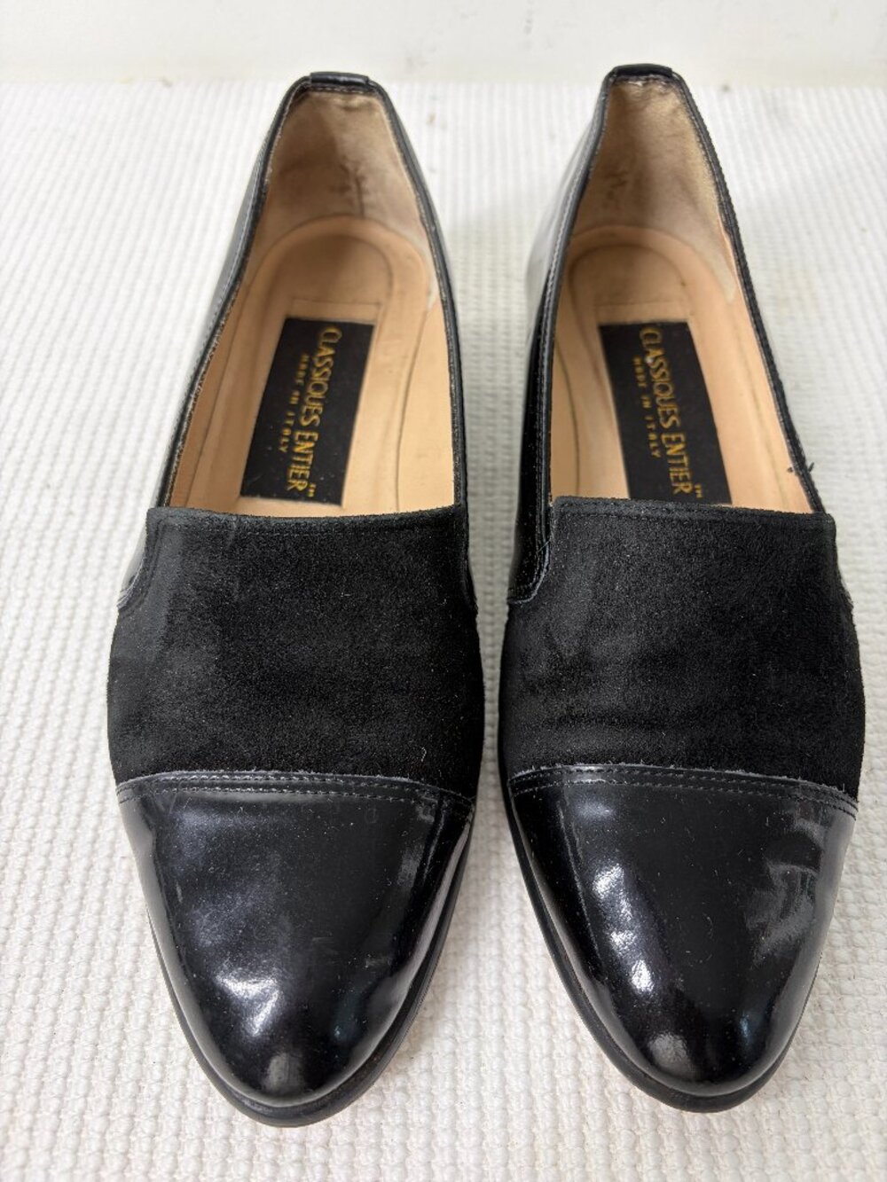 Classiques Entier Womens 4.5 Black Loafer